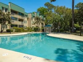 Walk to the Beach Waterfront Oasis
