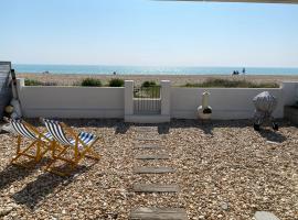 Driftwood Beach House, Hotel in Pagham