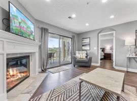 Free Daily Attractions including Silver Dollar City! Spacious, Centrally located, 2 pools, villa in Branson