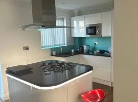 Single Room In A Cosy House In Pitsea