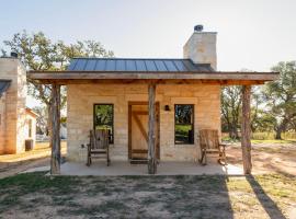 Country Inn Cottages, hotel en Fredericksburg