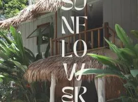 Sunflower Guesthouse and Animal Rescue - Koh Lipe