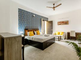 Lime Tree Service Apartment Golf Course Road, Gurgaon, apartment in Gurgaon
