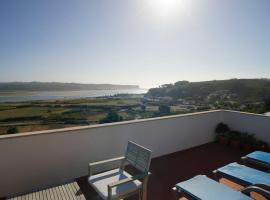 Casa Feliz Obidos Lagoon and sea view, apartment in Foz do Arelho