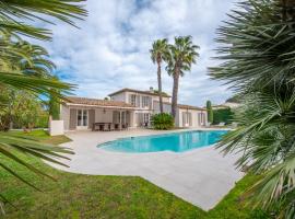 Villa le Roi Soleil, hotel with jacuzzis in Saint-Tropez