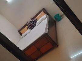 Hills view home stay, hotel mesra haiwan peliharaan di Dagshai