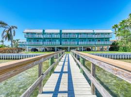 Anna Maria Island Beach Palms 6B, hotel in Bradenton Beach