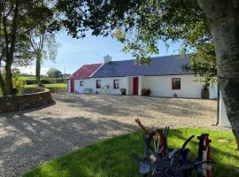 Farm Stay at THE GLEBE COTTAGE KILREA, hotel di Tamlaght