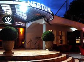 Neptun Ψ, hotel en Jastrzębia Góra