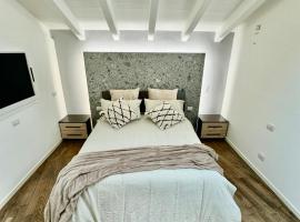 [Bridge Apt.] Garage - Netflix - wifi, hotel barat a Brescia