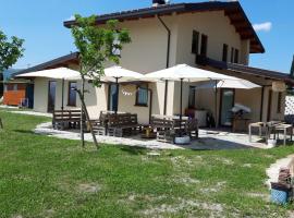 B&B EcoAntico casa in paglia, Hotel in Maiolo
