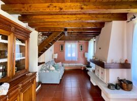 Villa Marilena: San Zeno di Montagna'da bir tatil evi