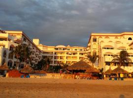 Mazatlán में, होटल Maz4you Beachfront Condo