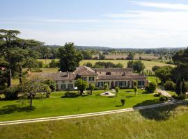 La Colonie St Joseph - Gîtes pour 6 de charme, hotel v destinaci Labastide-Savès