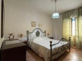 Appartamento cento Follonica, hotel in Follonica