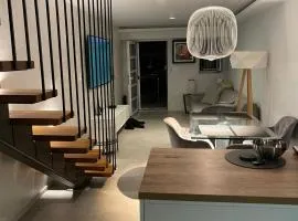 Lux Beach House M