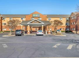 Extended Stay America Select Suites - Chesapeake - Churchland Blvd, viešbutis mieste Česapikas