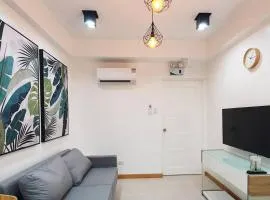 Travelers Inn - Cozy Capsule Bunks, Makati