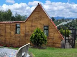 Cabaña con Jacuzzi/Zona BBQ y Malla catamarán en Guarne