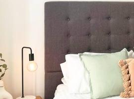 A city oasis - cozy 1 bed apartment, departamento en Perth