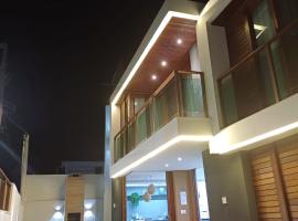 Casa em condomínio de Cotovelo c/ vista para o mar, hotel u gradu Parnamirim