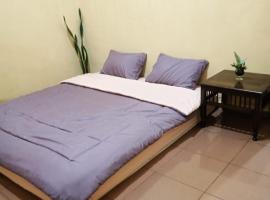 Al Najmi homestay - guesthhouse, parkimisega hotell sihtkohas Pagaralam