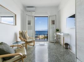 On The Port, apartment in Rafina