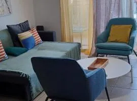 NANA-Grand Appartement Cosy-A33-2 Chambres Climatisées- cuisine équipée- Terrasse