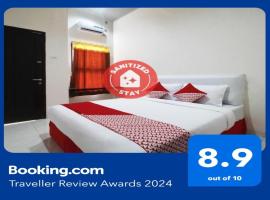 Super OYO 1678 Jati Exclusive Homestay, hotelli kohteessa Bengkulu