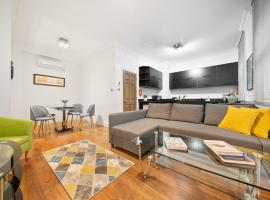 Apartment 3, 48 Bishopsgate by City Living London, holiday rental in London