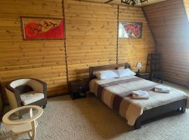 Золоте Руно, Hotel in Schytomyr
