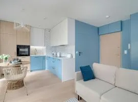 Pastel Blue Studio Grunwald with Garden & Parking Poznań by Noclegi Renters
