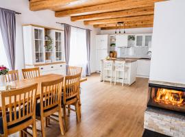 Pri stari mami, βίλα σε Tomaž pri Ormožu