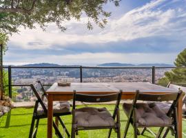 Appartement avec vue mer panoramique, place to stay in Toulon