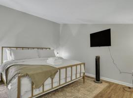 Eagle's Roost Retreat - Near GSU, hotel en Statesboro