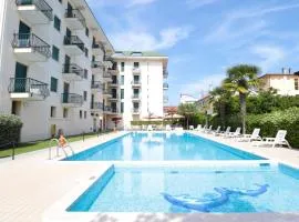 BILOCALE RUBINO CON PISCINA - JESOLO