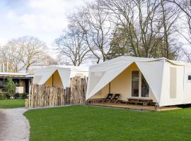 Familiepark TOP Vredeoord, luxury tent in Voorthuizen