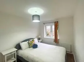 Taplow Stunning Four Bedroom Townhouse