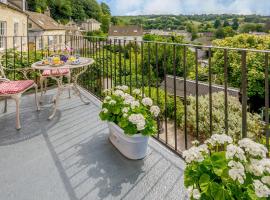 3 Bed in Nailsworth 78968, hotell i Nailsworth