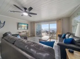 2,000 Sq Ft Condo with Private Indoor Poolside Cabana Unit 4 at Four Shores