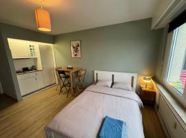 Studio Luxembourg train station