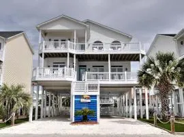 Lost Shaker of Salt - heated private pool, across from the ocean