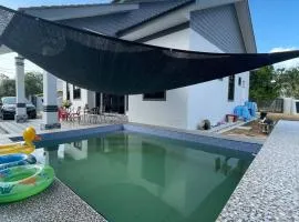 Homestay PCB Villa MamaKaya、Kota Bharuのバケーションレンタル