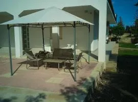 Charming House with Pool in Arenella, Air Conditioning