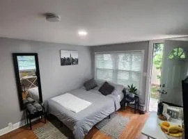 Cozy studio in a lovely area