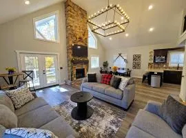 Timber Top Terrace - Huge Luxury 6 BR - Sleeps 16 Linens and Towels Included