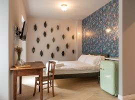 Regina Boutique Suites, hotel with parking in Trieste