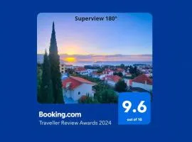 Warm Winter Stay with Panoramic Sea and City Views, Sunrise and Sunset Moments