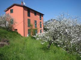 Agriturismo Casalino, familiehotell i Beverino