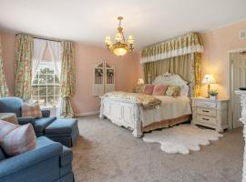 Grand Mansion-Blushing Rose, hotel in Fort Smith